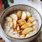 Apfel Zimt Porridge – 5 Gründe, es jeden Morgen zu lieben First Image First Image