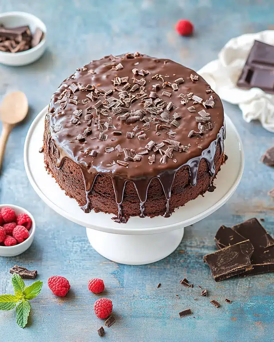 Einfacher Schokokuchen – saftig und lecker First Image First Image