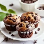 Muffins mit Schokostückchen: Das beste Rezept für saftige Schoko-Muffins First Image First Image