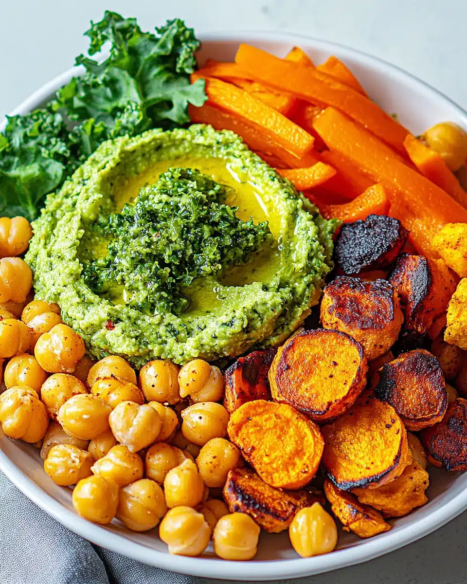 Ofengemüse und Röstkichererbsen mit Grünkohl-Hummus First Image First Image