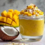 Mango-Joghurt mit Kokos und Haferflocken First Image First Image