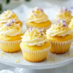 Zitronen Cupcakes mit Holunderblütencreme – Bestes Rezept First Image First Image